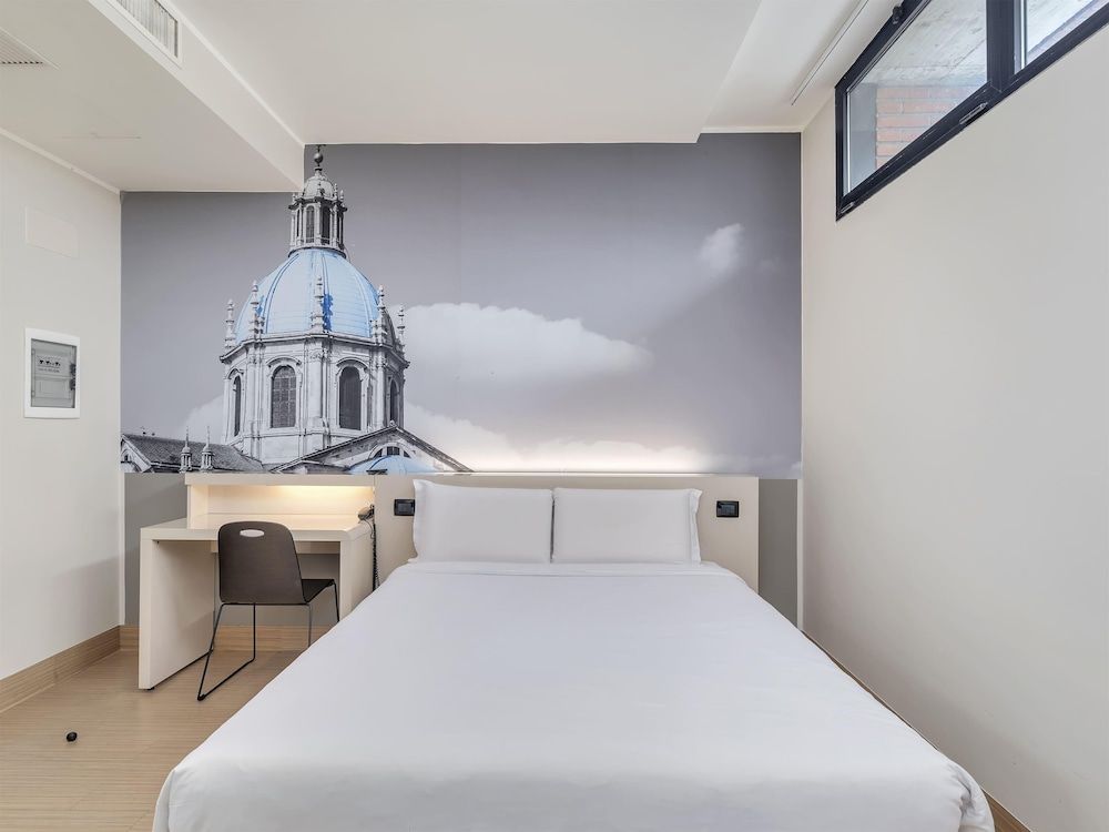 undefined B&B Hotel Como Camerlata 2