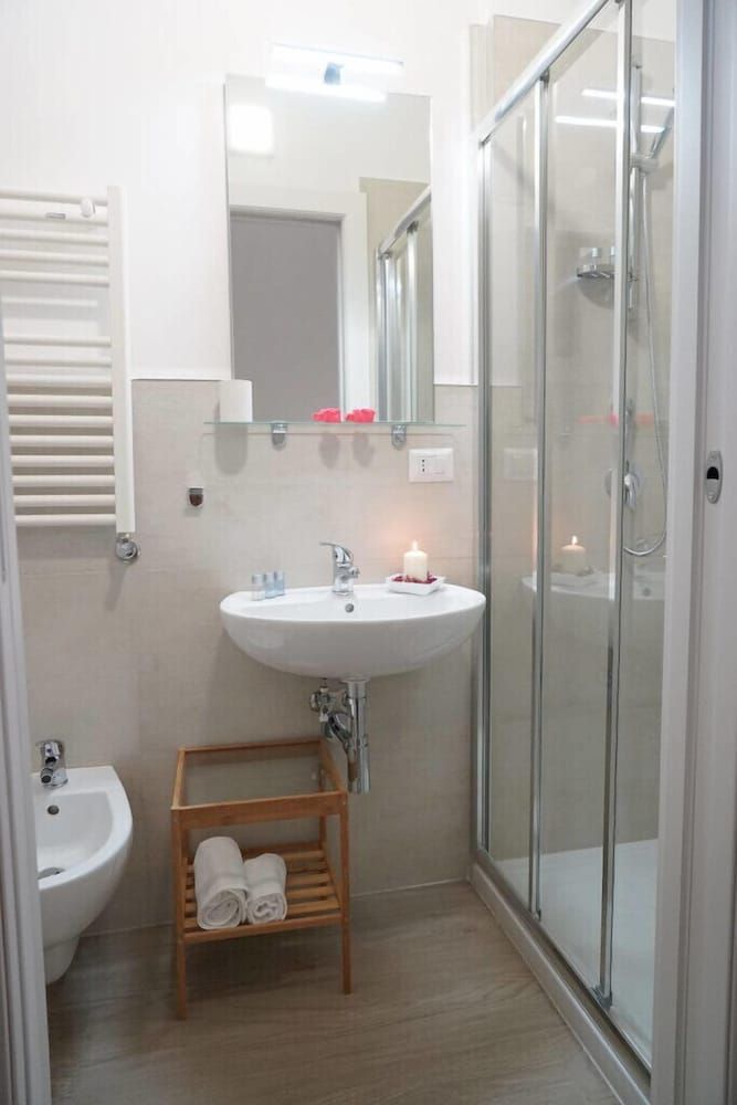 FEMily B&B Design Triple Room, Multiple Beds, Non Smoking, Ensuite 4