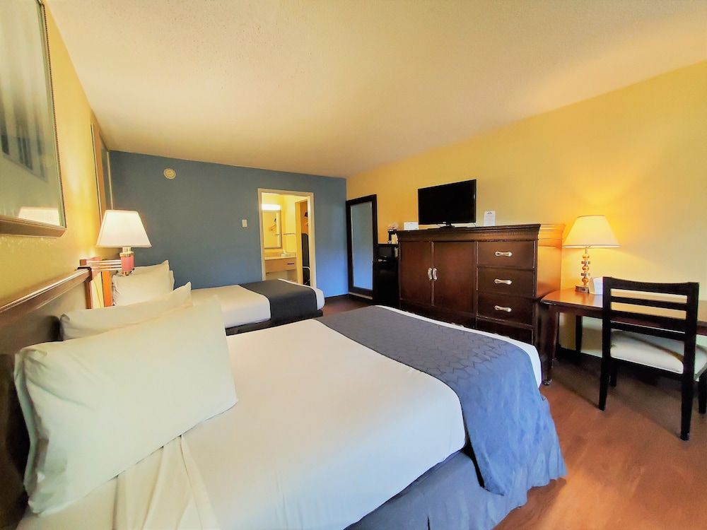Standard Room, 2 Double Beds, Smoking