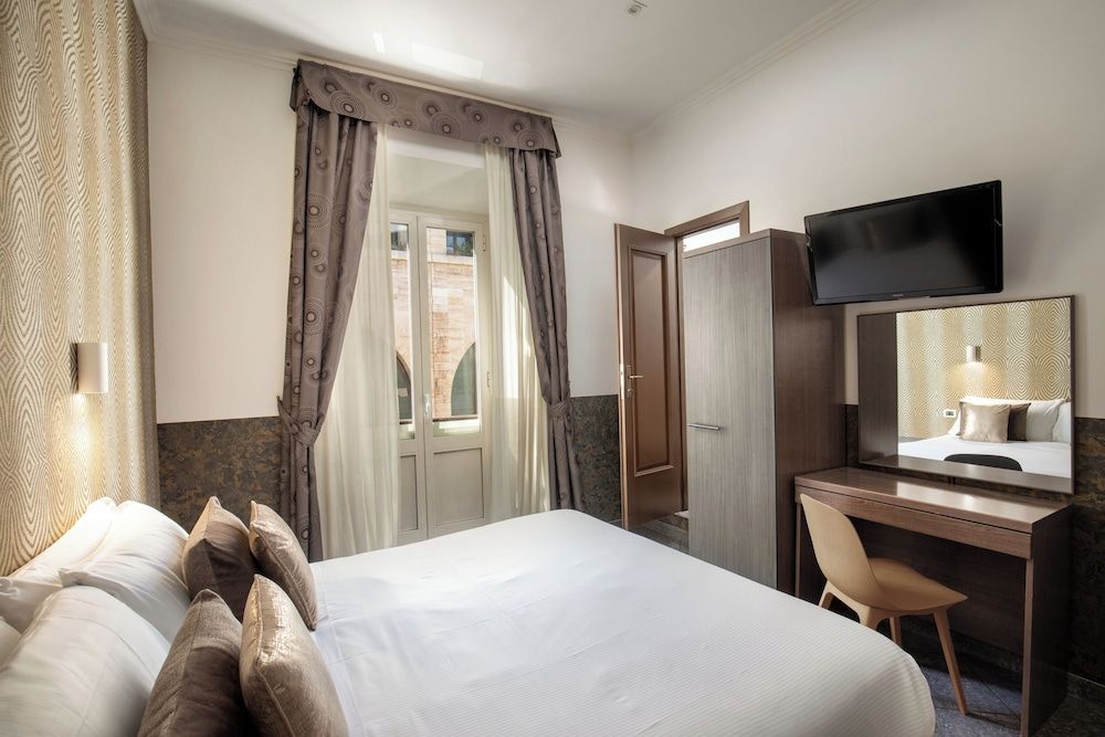 Hotel Ciao Classic Double Room 18