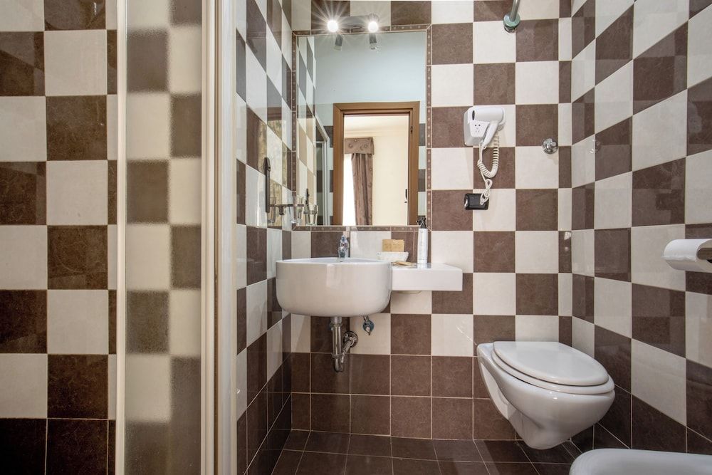 Hotel Ciao Classic Double Room 25