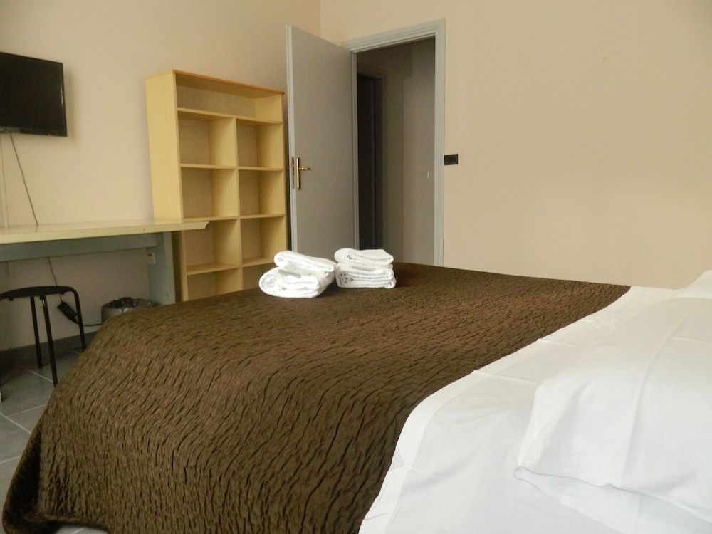 Hotel Ciao Classic Double Room 3