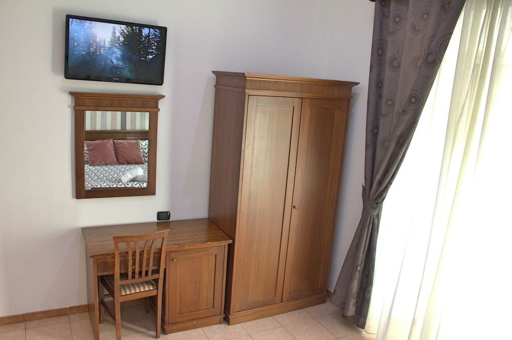 Hotel Ciao Classic Double Room 27