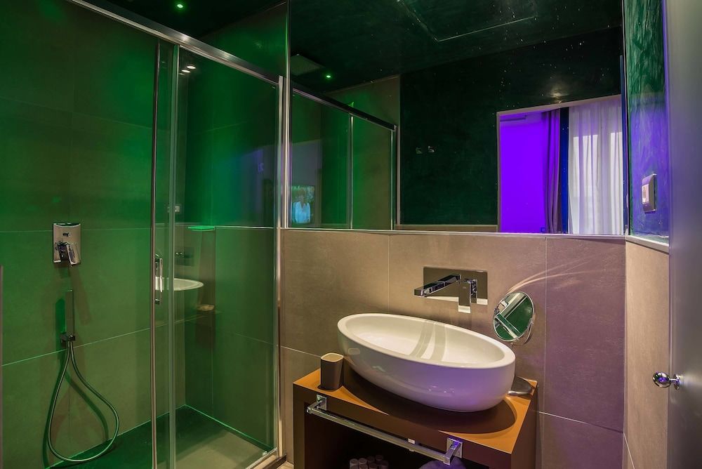 undefined Colonna Suite del Corso 9