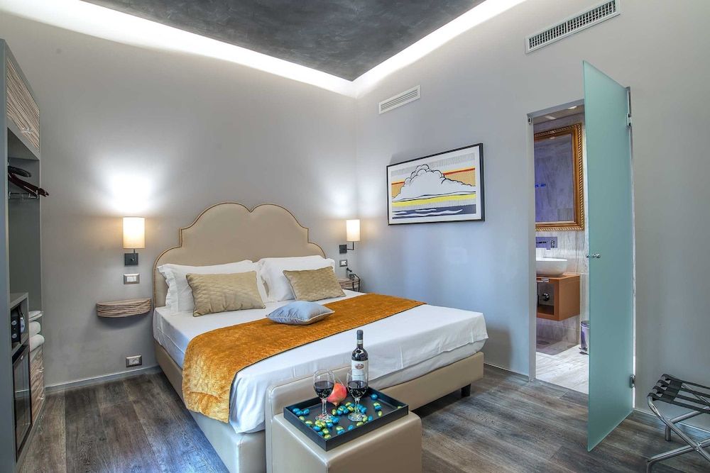 Colonna Suite del Corso Superior Double Room 8