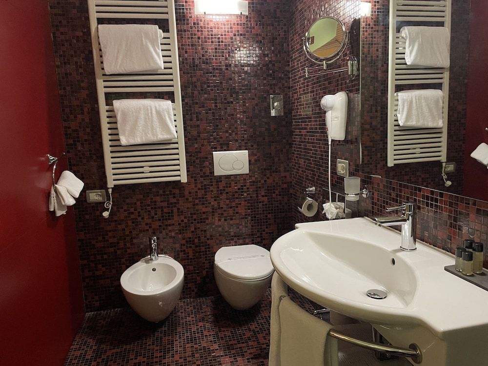 Il sogno di Giulietta e Romeo Deluxe Double Room with Whirlpool Bath 4