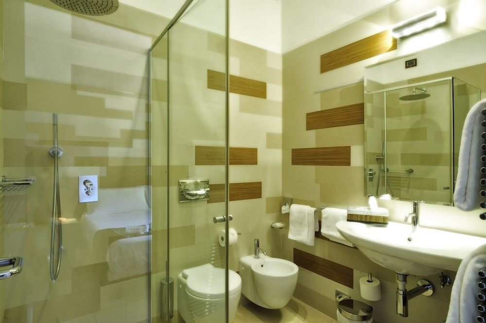 Mare Hotel Superior Double Room 4