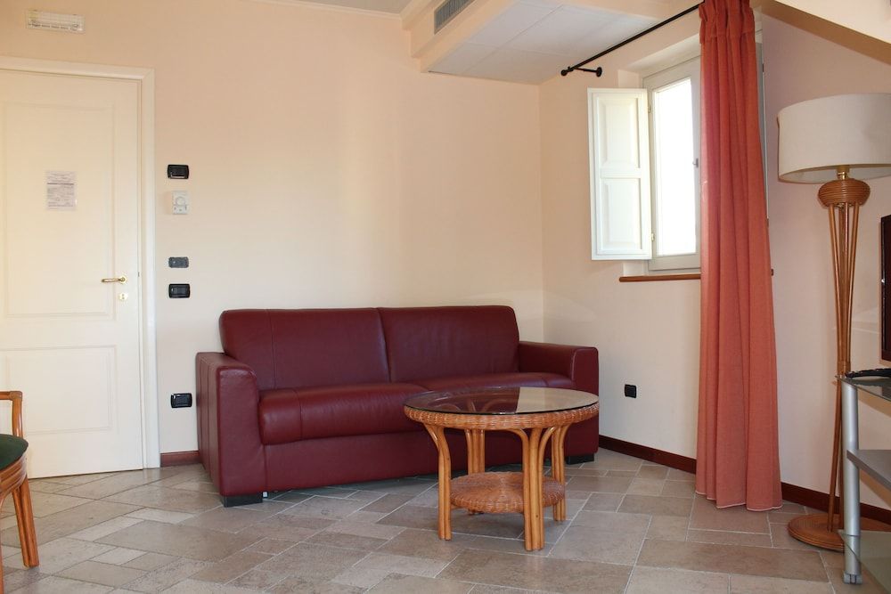 Hotel Novecento Standard Double or Twin Room 5