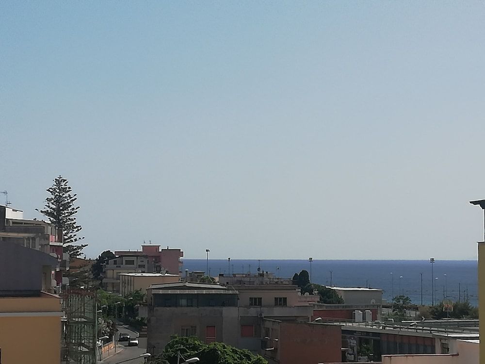 Around The World Panoramic Double Room 8