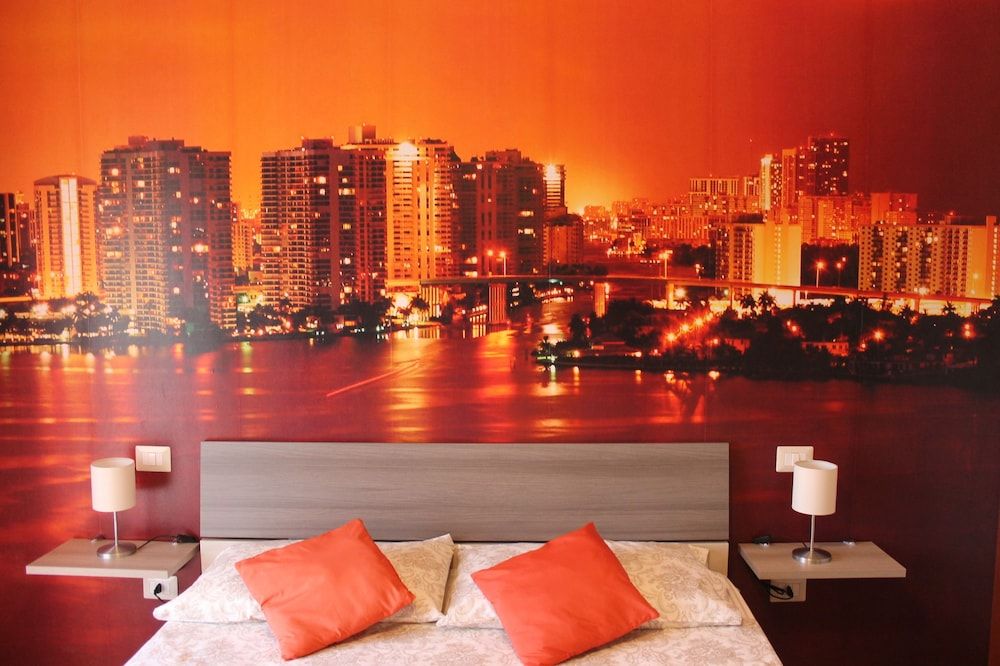 Around The World Double Room 2