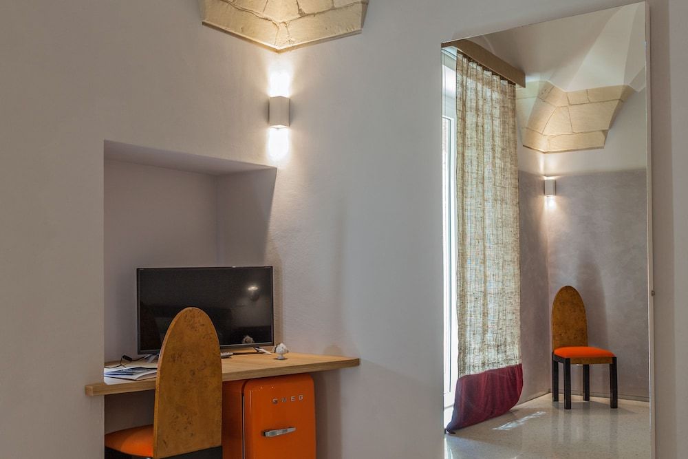 Dimora Storica Muratore Luxury rooms Deluxe Double Room, Garden View 8