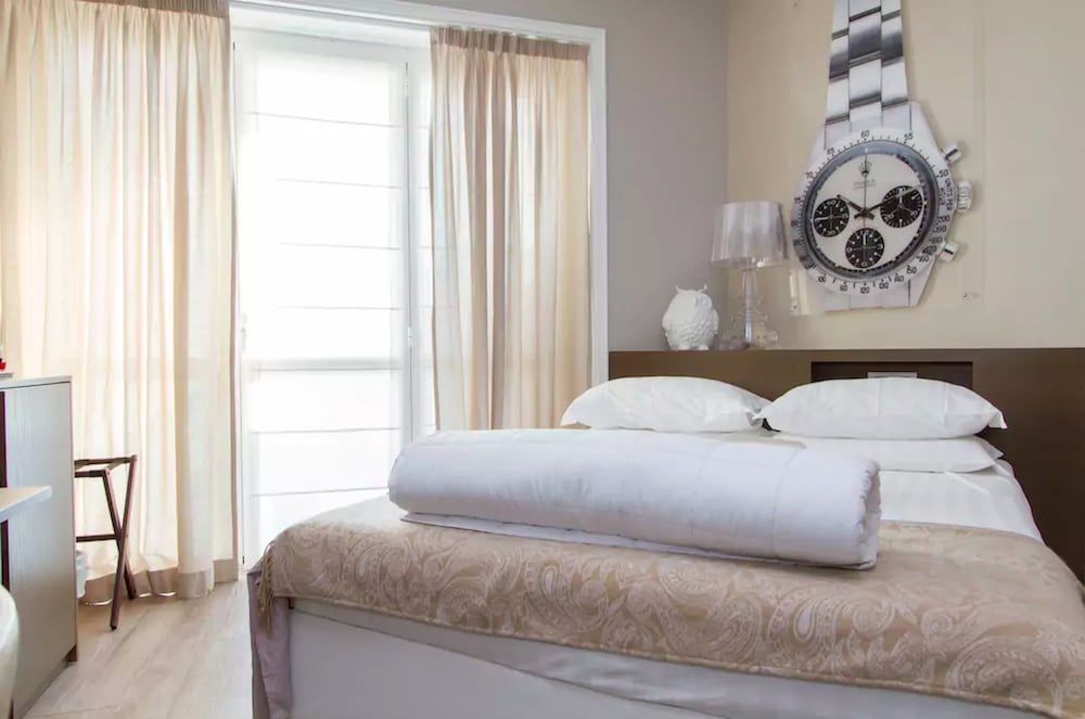 Ginevra Rooms Bergamo Triple Room (Rolex) 3