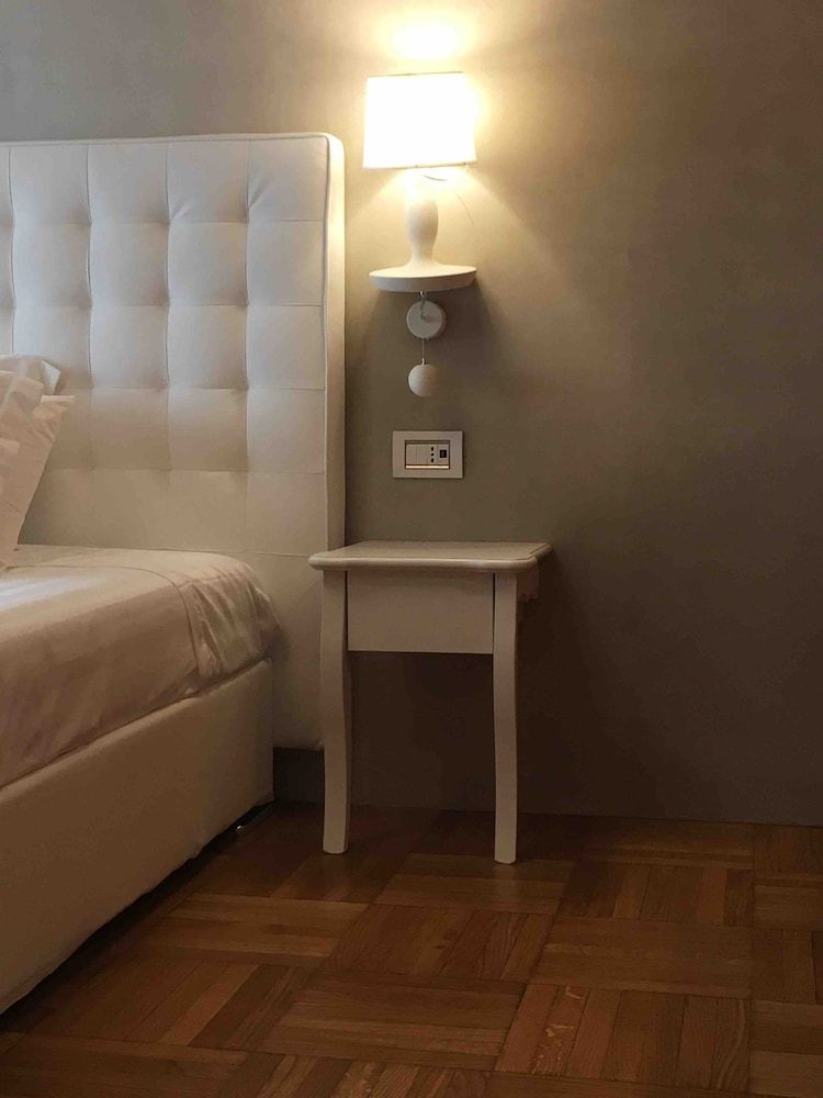 Ginevra Rooms Bergamo Suite (Patek) 13