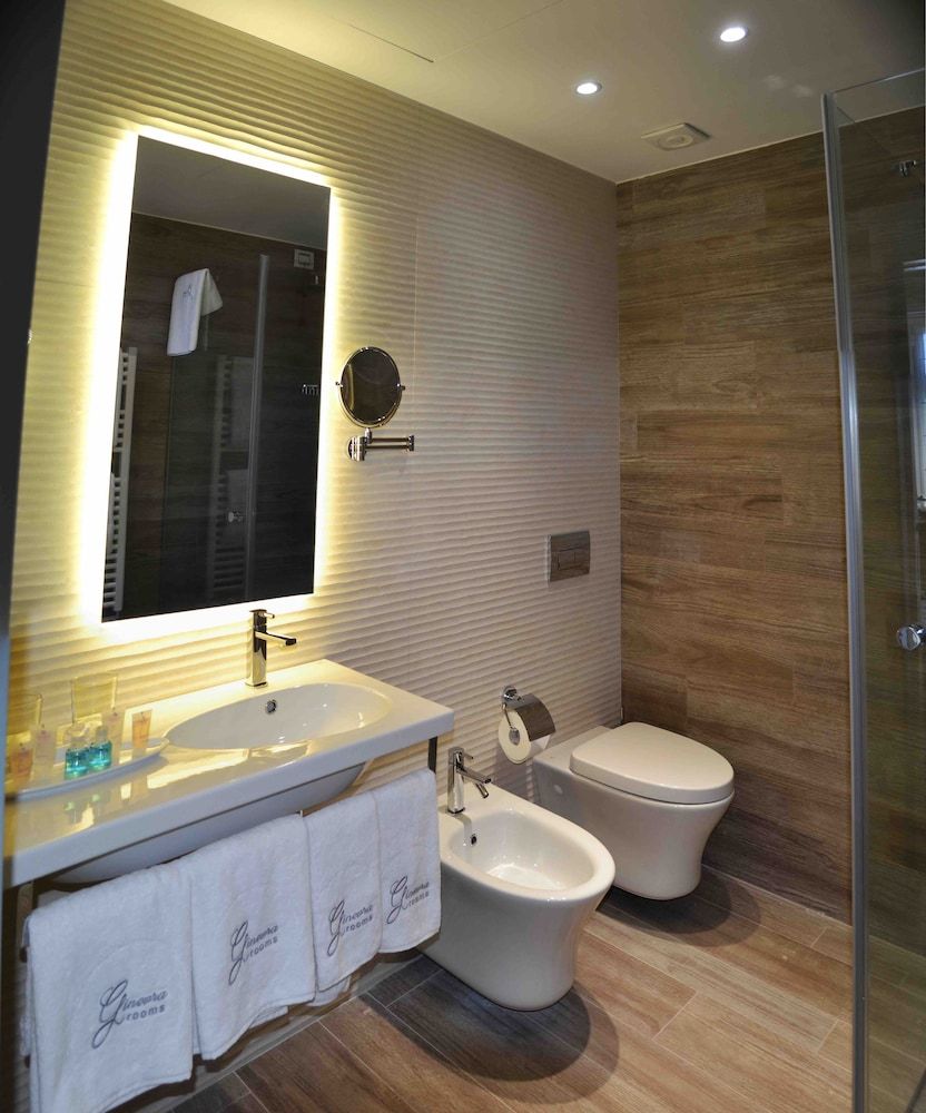 Ginevra Rooms Bergamo Triple Room (Rolex) 12
