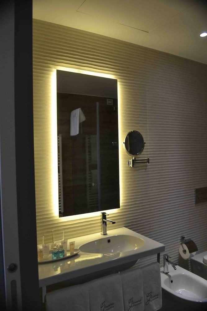 Ginevra Rooms Bergamo Triple Room (Rolex) 9