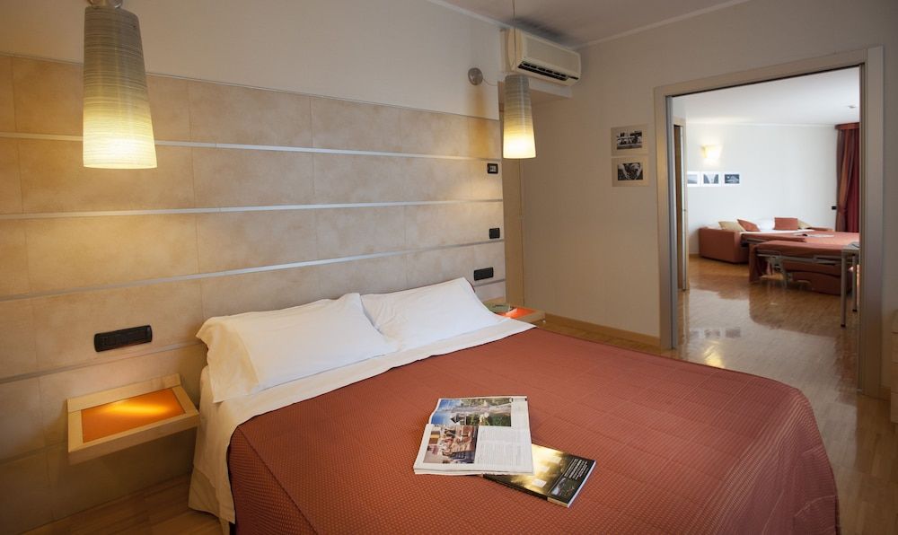 Suite, Terrace