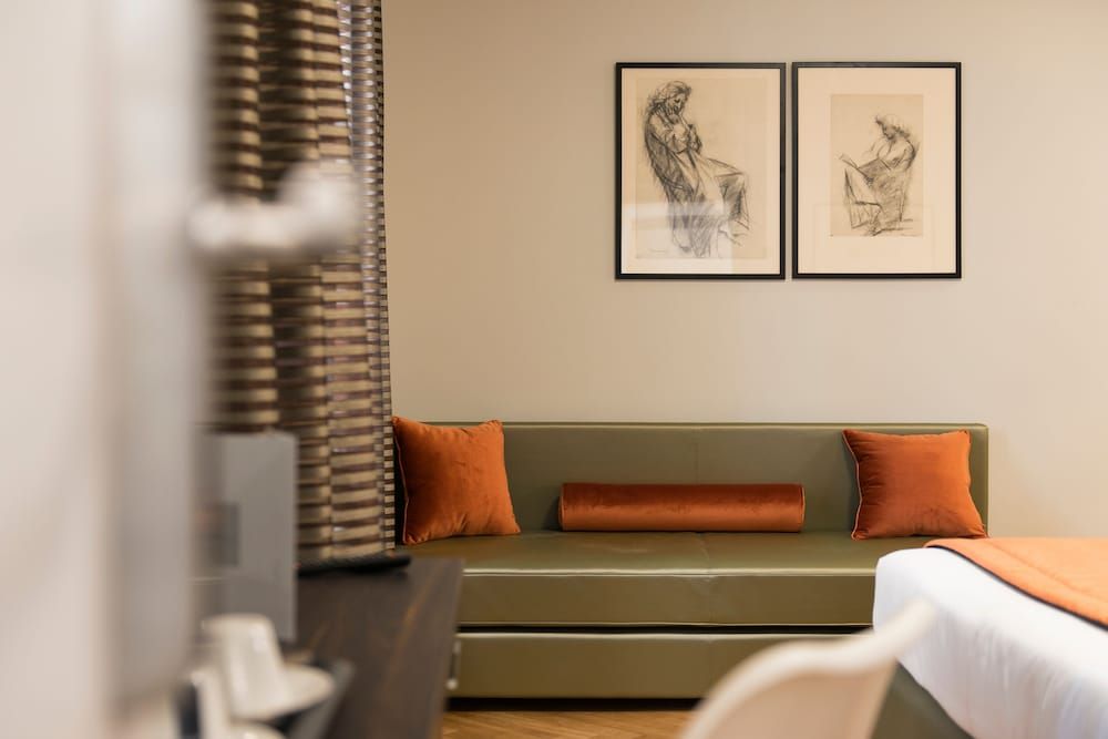 Vittoriano Suite Superior Double Room 12