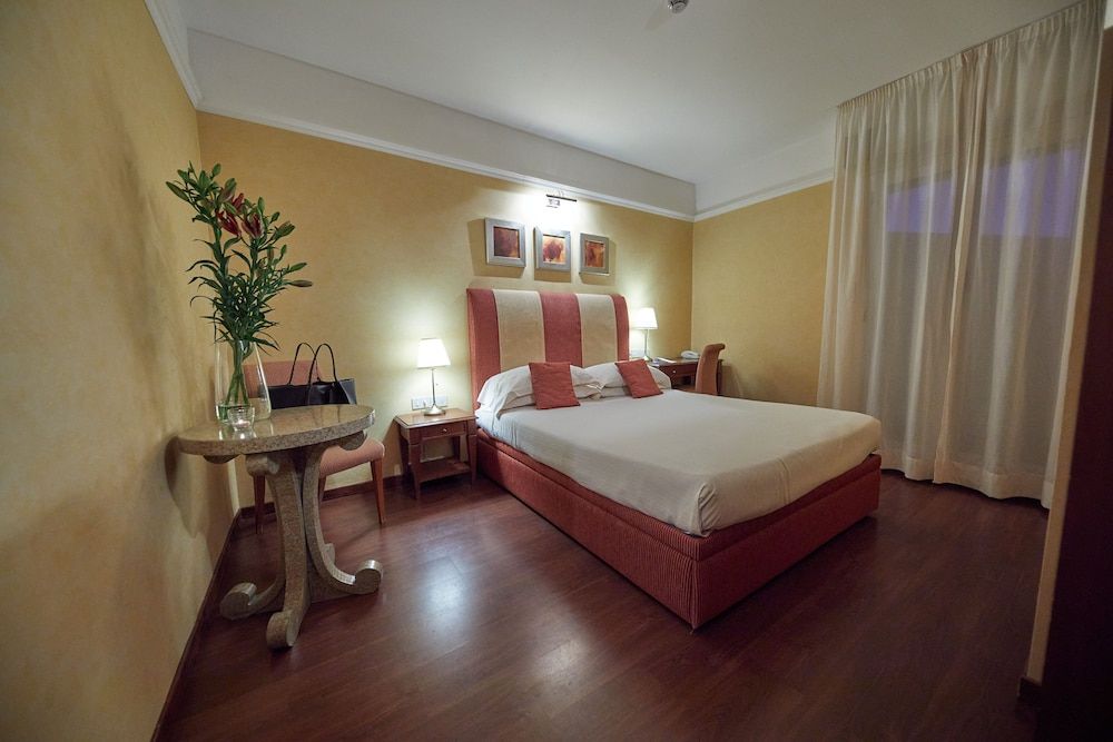Classic Single Room