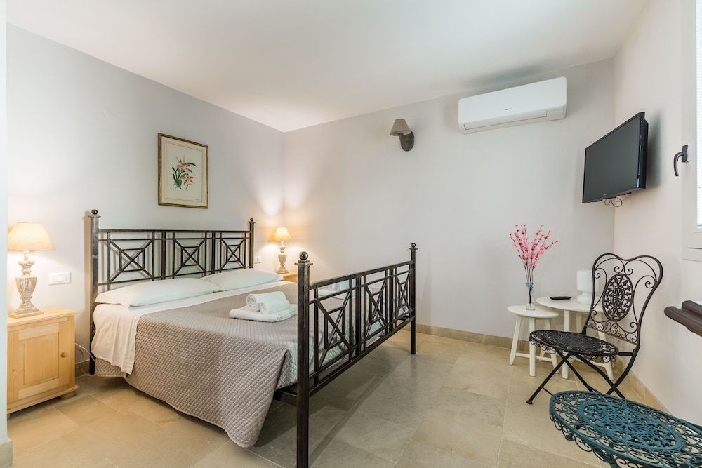 Scicli Albergo Diffuso Superior Apartment, 1 Bedroom (Cunzulu) 9