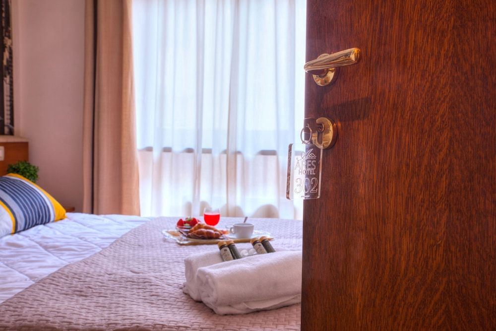 Hotel Ares Standard Double Room (Double Bed) 6