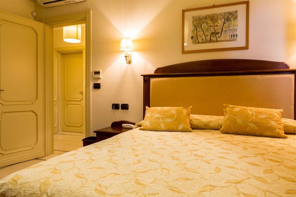 undefined Relais Villa Jacopone Suites 10