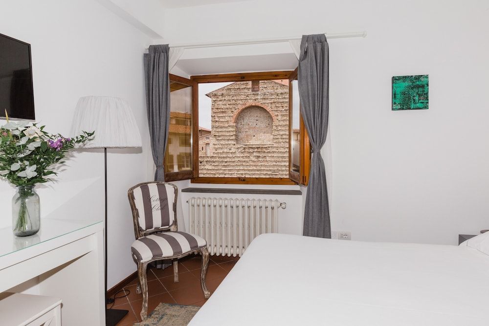 The Artists' Palace Florence Double or Twin Room 14