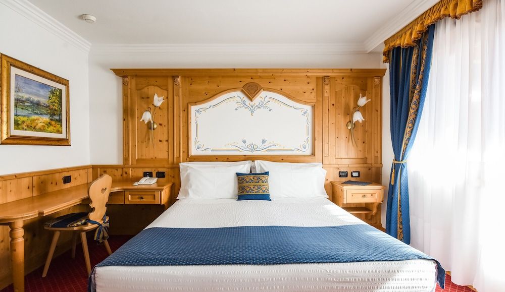 Antares Comfort Triple Room 3