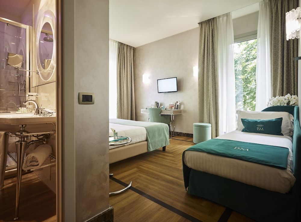 Exclusive Triple Room, 1 King Bed with Sofa bed