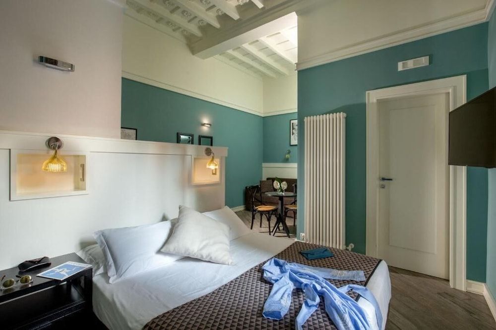 My Trevi Charming & Luxury Rooms Deluxe Double Room 4