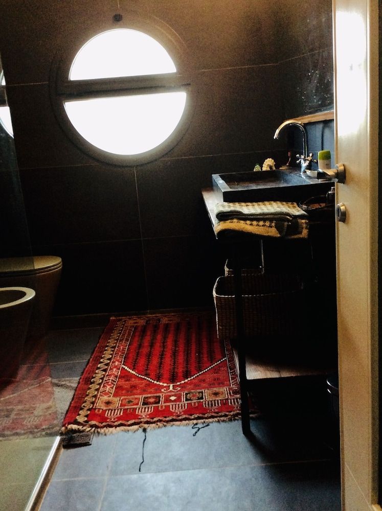 B&B Design Deluxe Quadruple Room 13