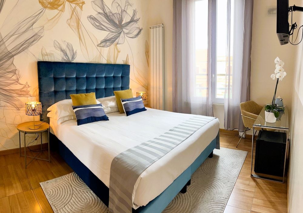 Bon Ton Design Rooms by DOT Suites Standard Double Room, 1 Double Bed 3