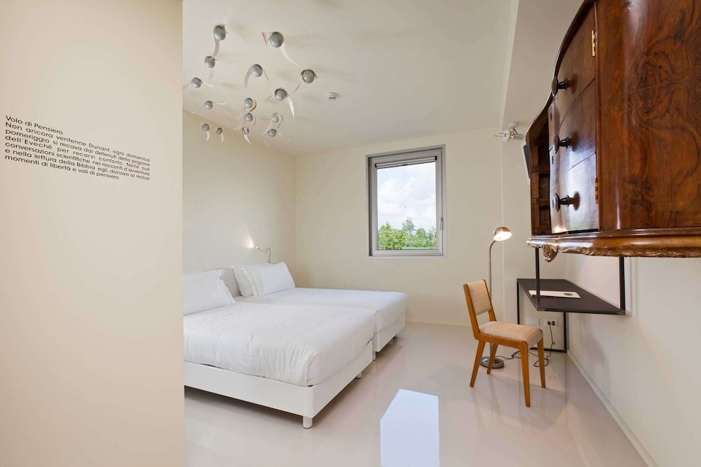 Aiden by Best Western JHD Dunant Hotel Standard Room, 2 Twin Beds, Non Smoking 3