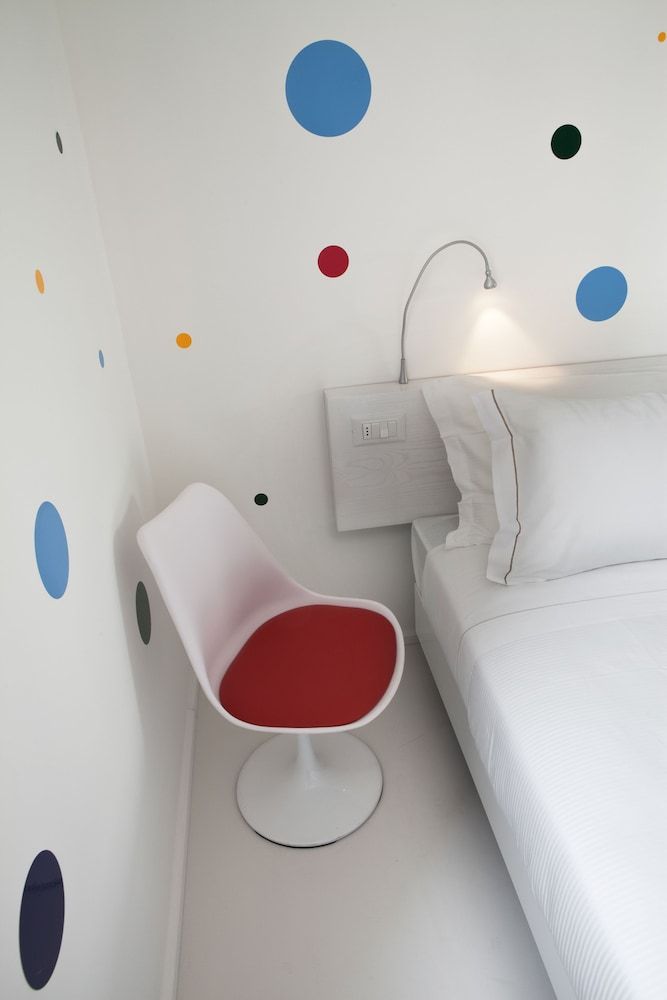 Aiden by Best Western JHD Dunant Hotel Standard Room, 1 King Bed, Non Smoking 20