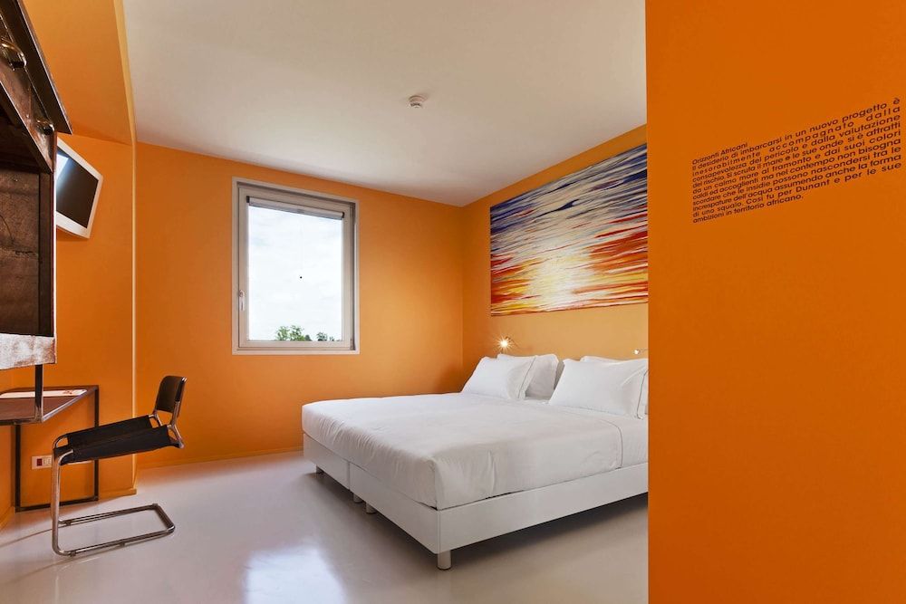 Aiden by Best Western JHD Dunant Hotel Standard Room, 1 King Bed, Non Smoking 21