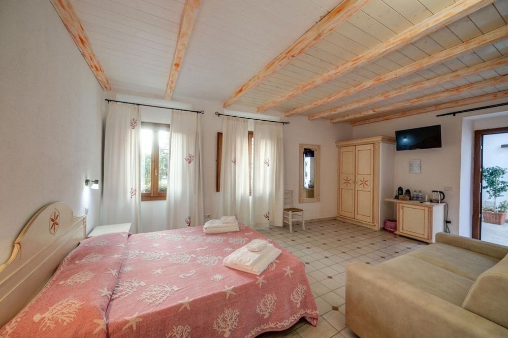 Junior Quadruple Room