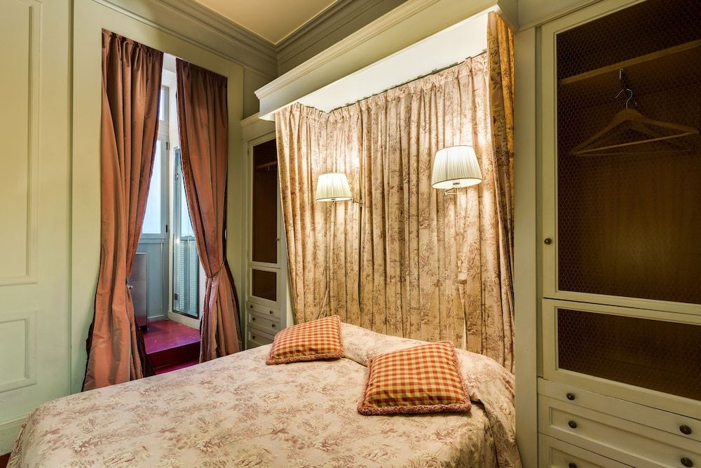 undefined Casa Heberart Guest House - Sistina 4