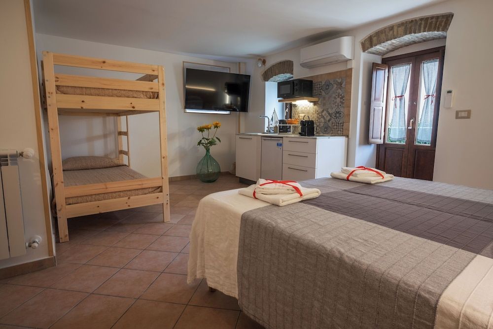 B&B La Suite Monolocale con Balcone 5