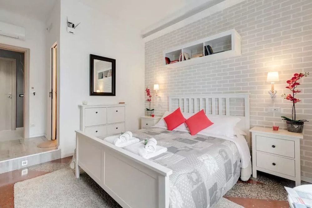 undefined Moonlight Inn Guest House 10