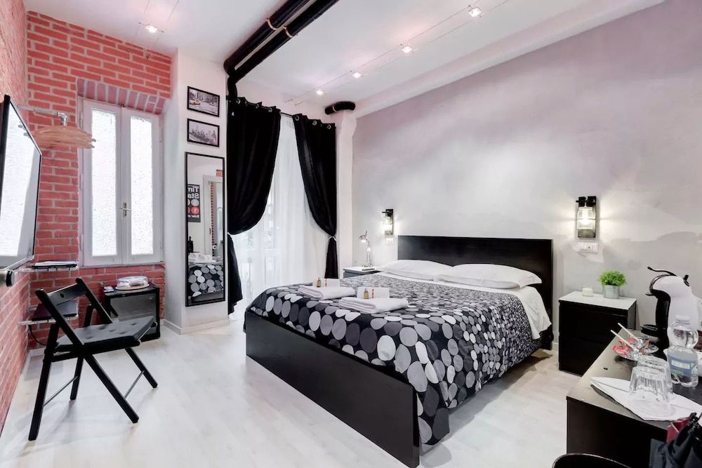 undefined Moonlight Inn Guest House