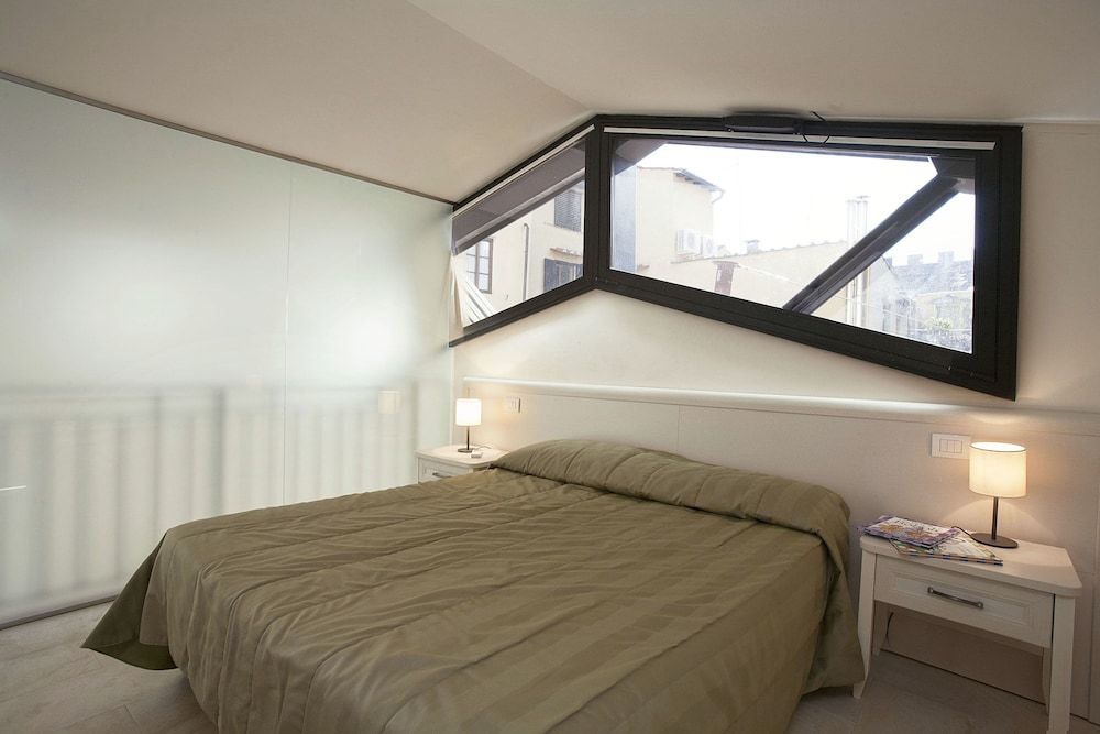 Duplex, 2 Bedrooms (4/A , Borgo Albizi 29 - Lift)