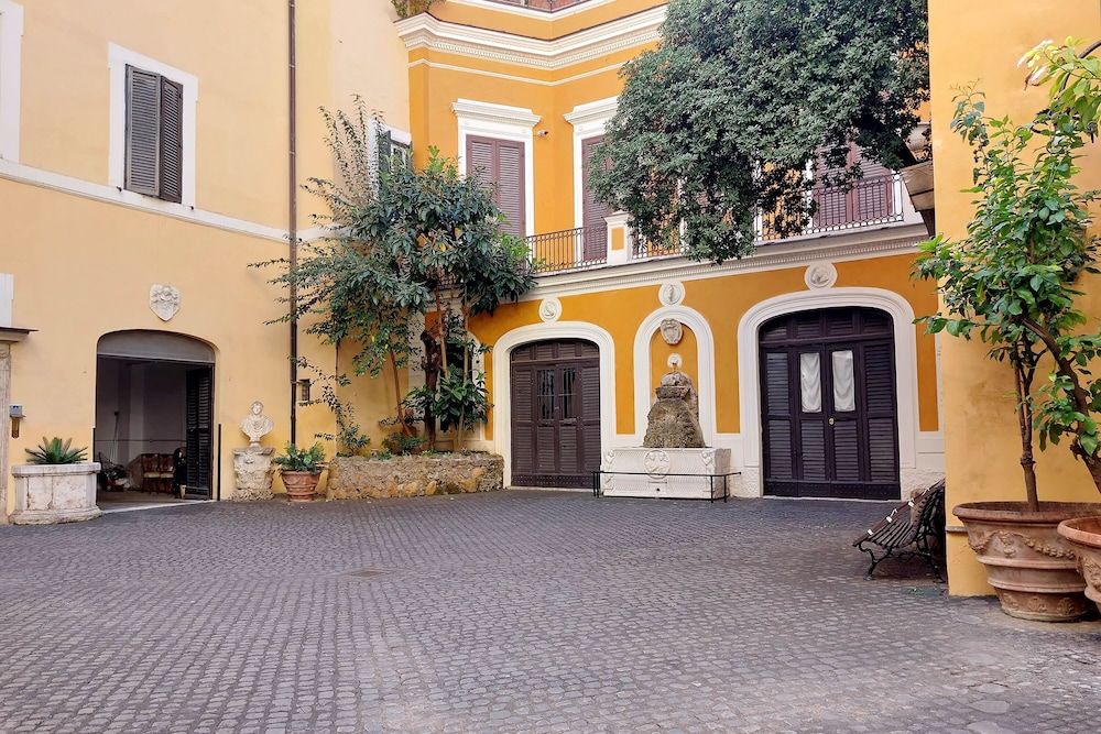 undefined Trevi Rome Suite 8