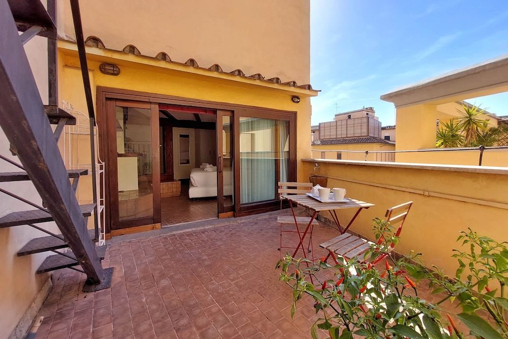 undefined Trevi Rome Suite 10