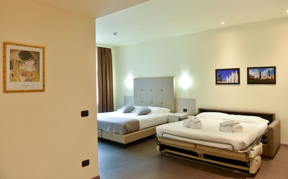 Classic Quadruple Room