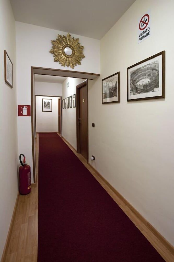 undefined Domus Appia 154 3