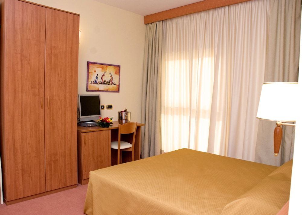 Double Room Single Use