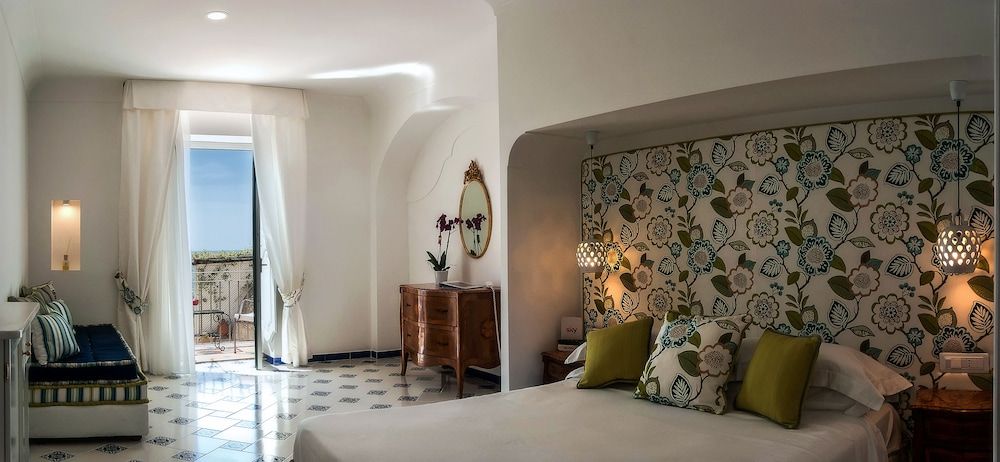 Hotel Montemare Deluxe Double Room, Sea View 16