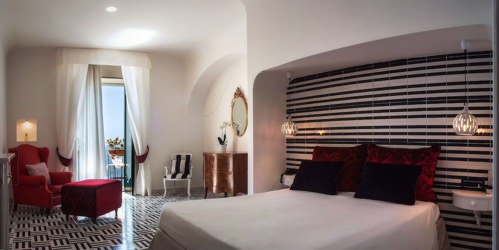 Hotel Montemare Deluxe Double Room, Sea View 2