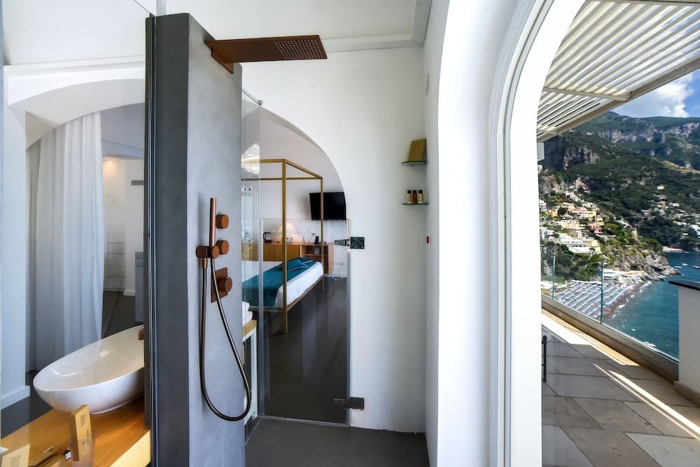 Hotel Montemare Executive Suite (Outdoor Bathtub) 5