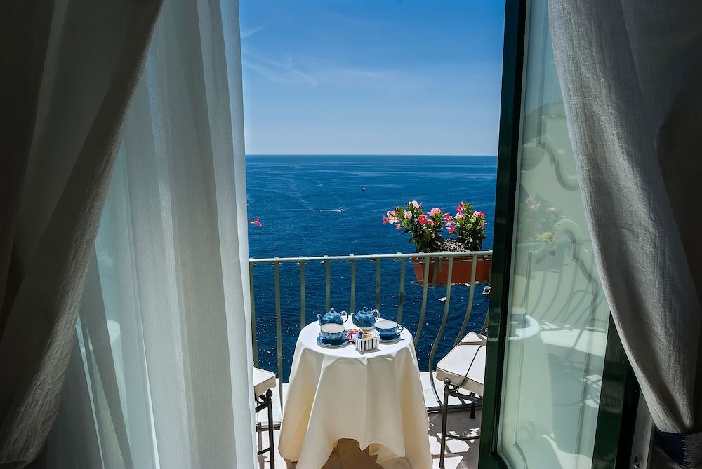Hotel Montemare Deluxe Double Room, Sea View 6