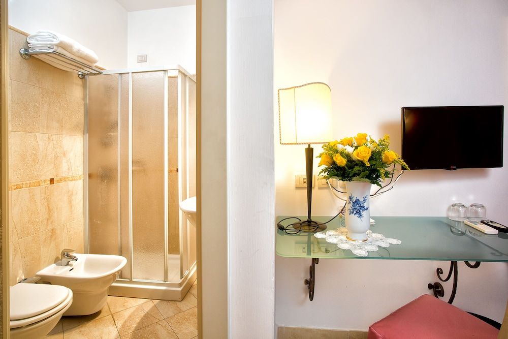 Alla Vite Dorata Superior Double Room 7